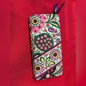 Vera Bradley wallet